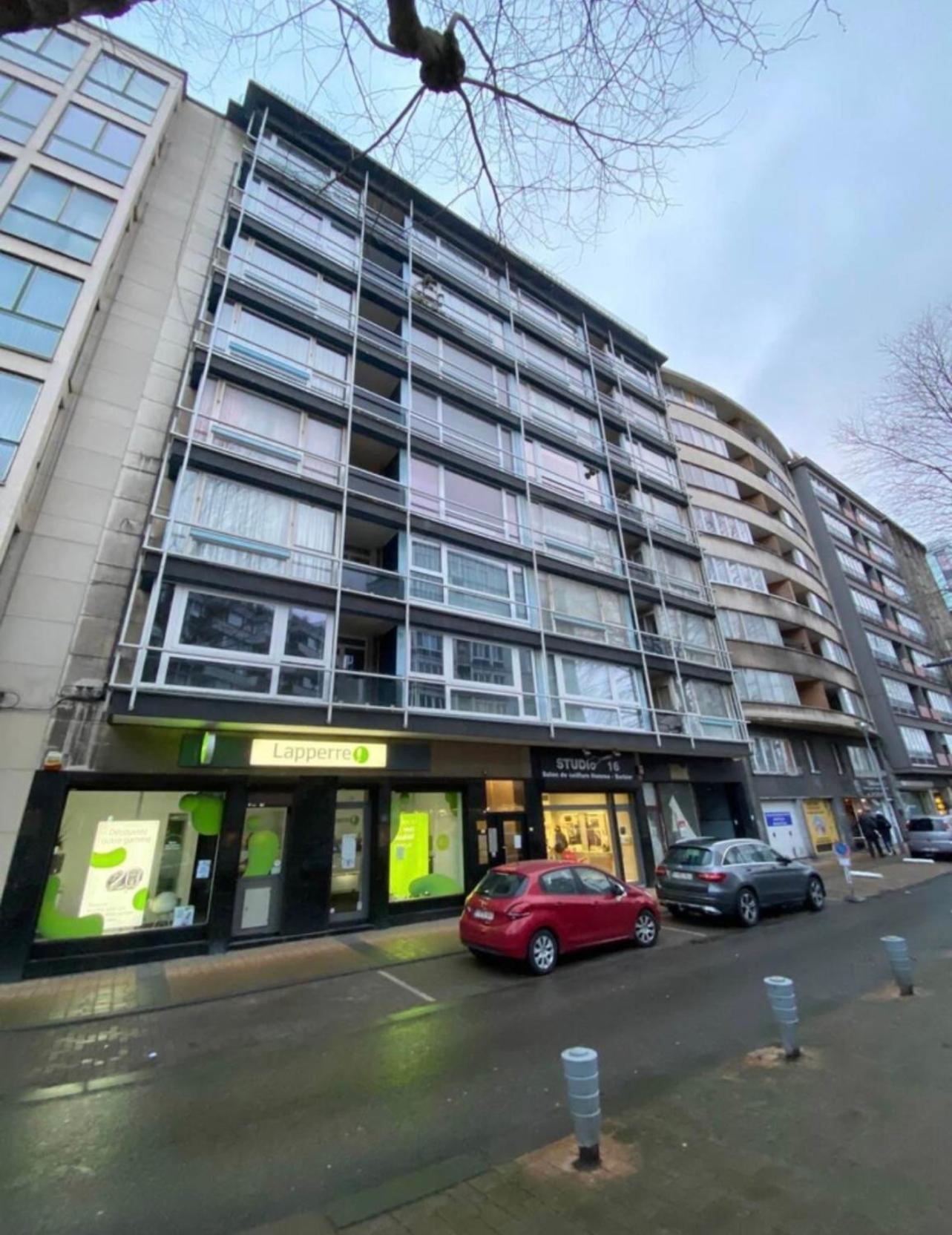 Tirou 5 Centre - Gare - Aeroport Apartment Charleroi Exterior photo